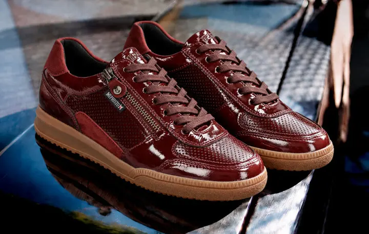 Mephisto product or lifestyle photo