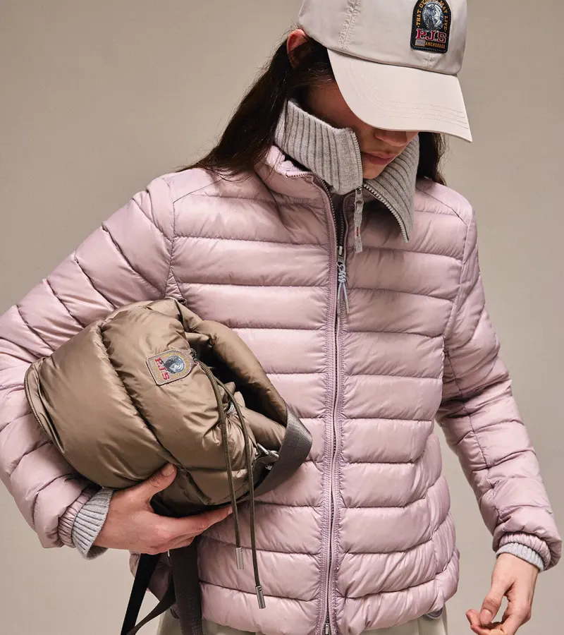 Parajumpers product or lifestyle photo